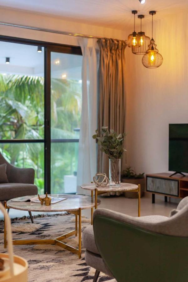 Villa Sereno By Stayvista - An Elegant And Entertaining Retreat Featuring A Swimming Pool, Outdoor Jacuzzi, Modern Interiors, And A Snooker Table Alībāg Eksteriør bilde