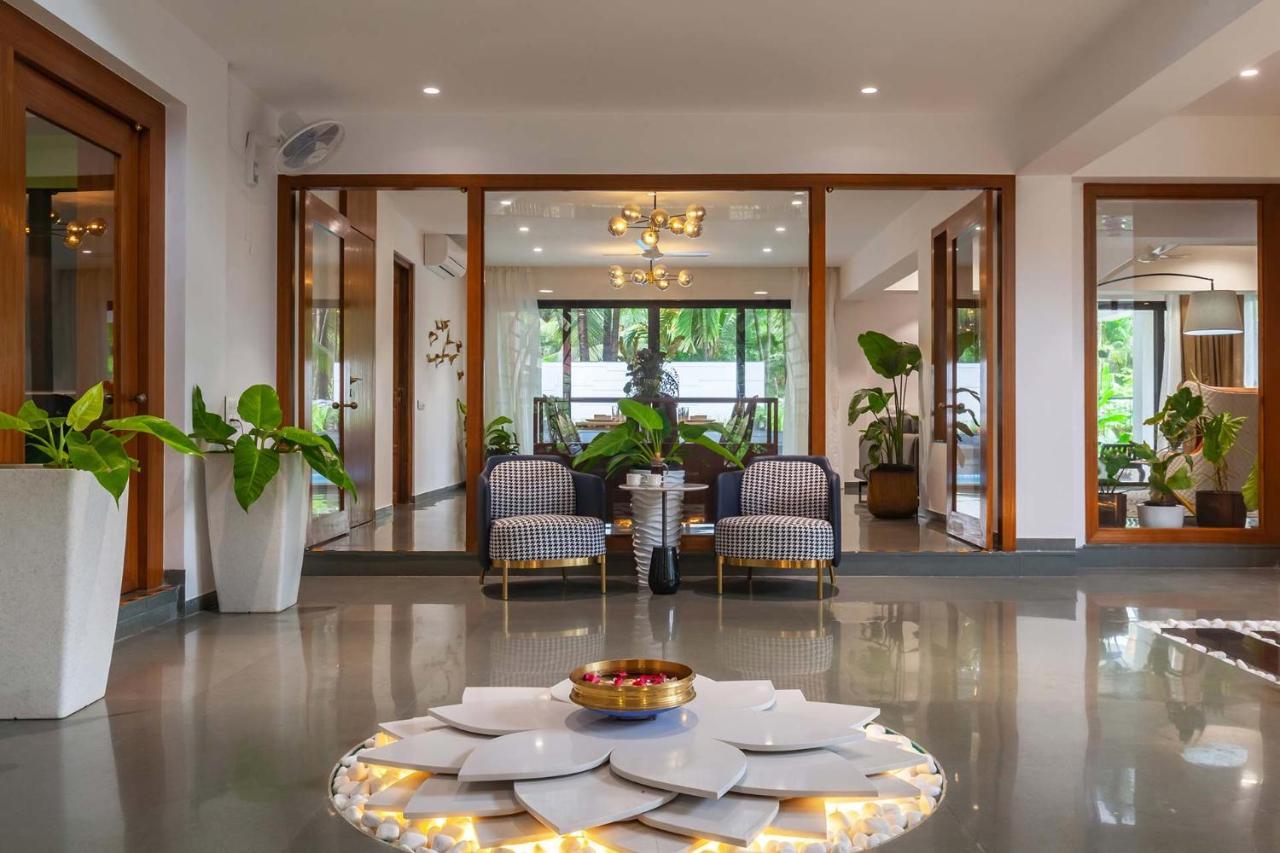 Villa Sereno By Stayvista - An Elegant And Entertaining Retreat Featuring A Swimming Pool, Outdoor Jacuzzi, Modern Interiors, And A Snooker Table Alībāg Eksteriør bilde